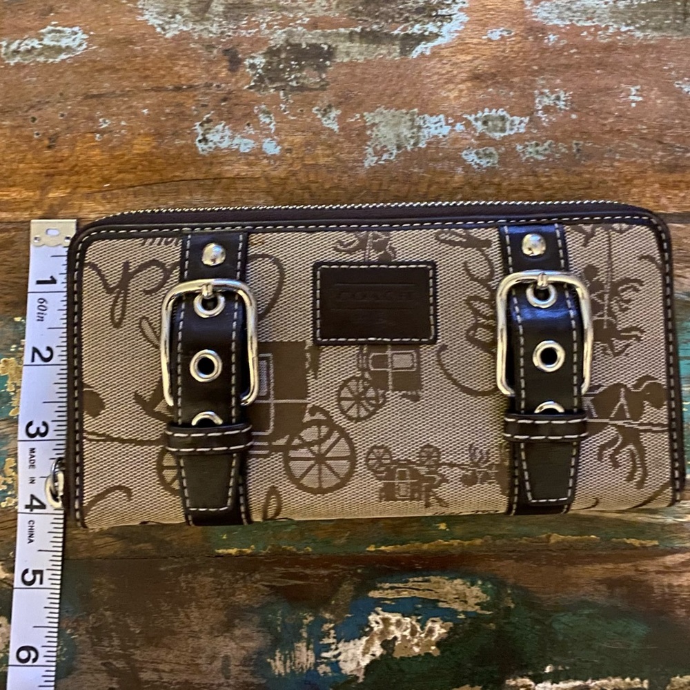 Coach Wallet Horse & Carriage Brown & Tan